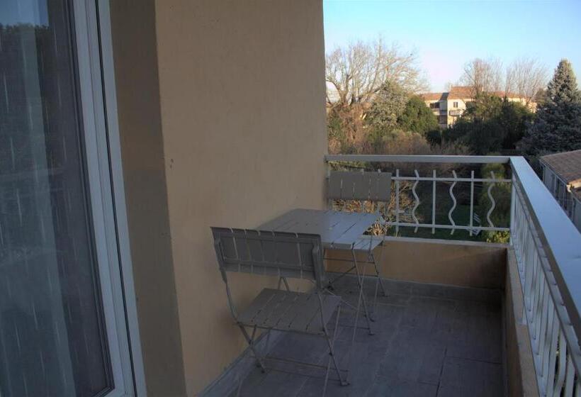 غرفة قياسية, Logis Hôtel Le Clement V