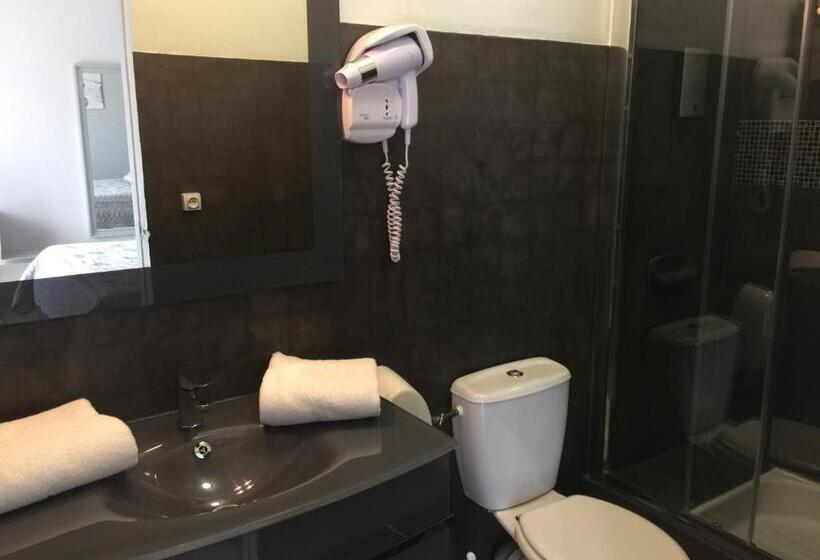 غرفة قياسية, Logis Hôtel Le Clement V