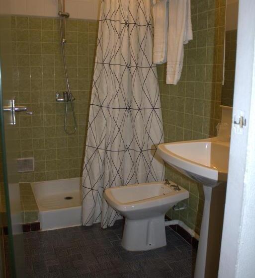 جناح, Logis Hôtel Le Clement V