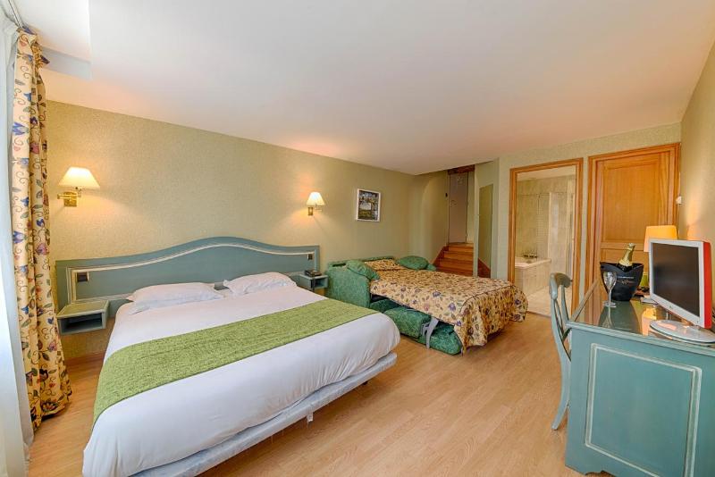 חדר סטנדרט לשלושה, Logis Le Tadorne