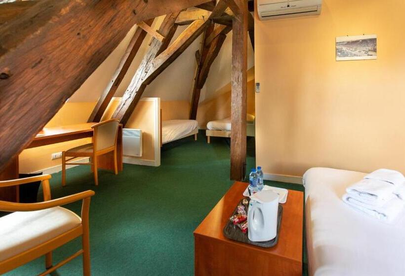 غرفة قياسية, Logis Saint Louis