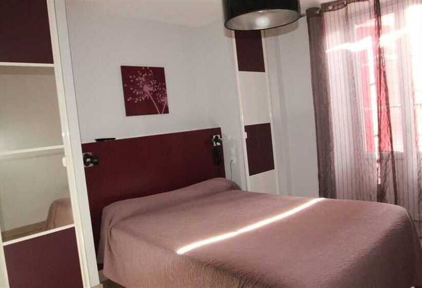 חדר קומפורט, Mendy