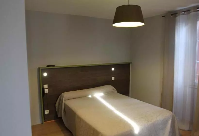 Standard-huone, Mendy