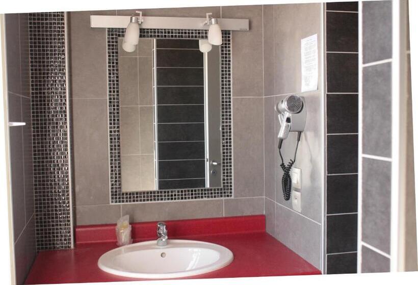 סוויטת ג'וניור, Mendy