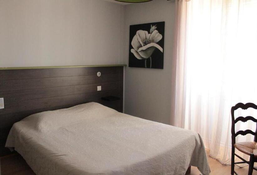 חדר קומפורט, Mendy