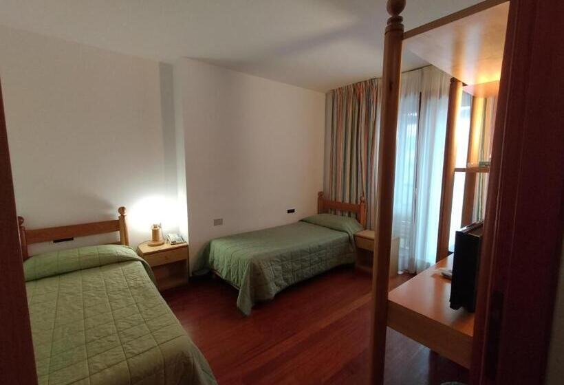 エコノミールーム, Il Fraitevino Hotel Bed & Breakfast