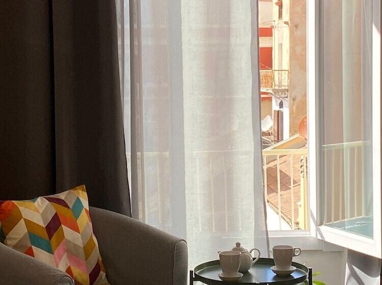 デラックスルーム, Centro Storico Via Sassari Accommodation