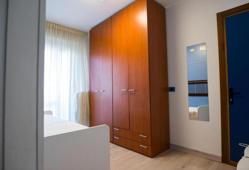 Chambre Triple Standard, B&b Il Bacio