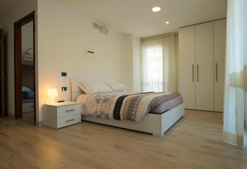 اتاق خانوادگی, B&b Il Bacio