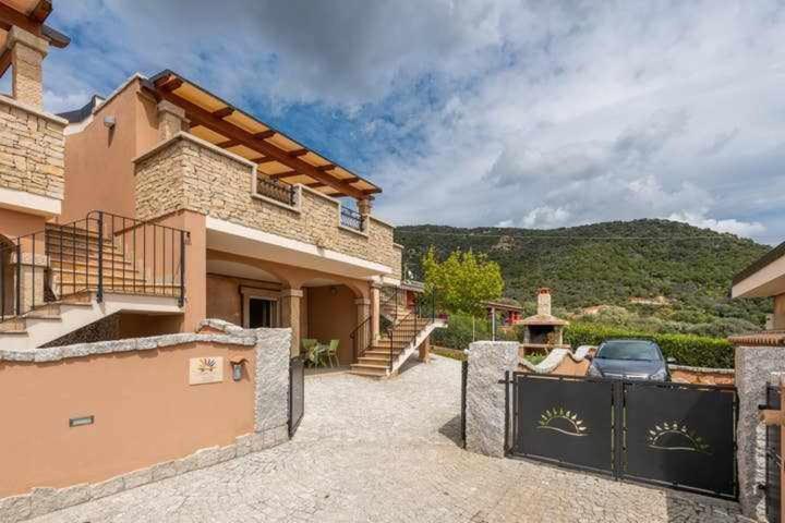 Номер Deluxe, Larcobaleno Di Chia