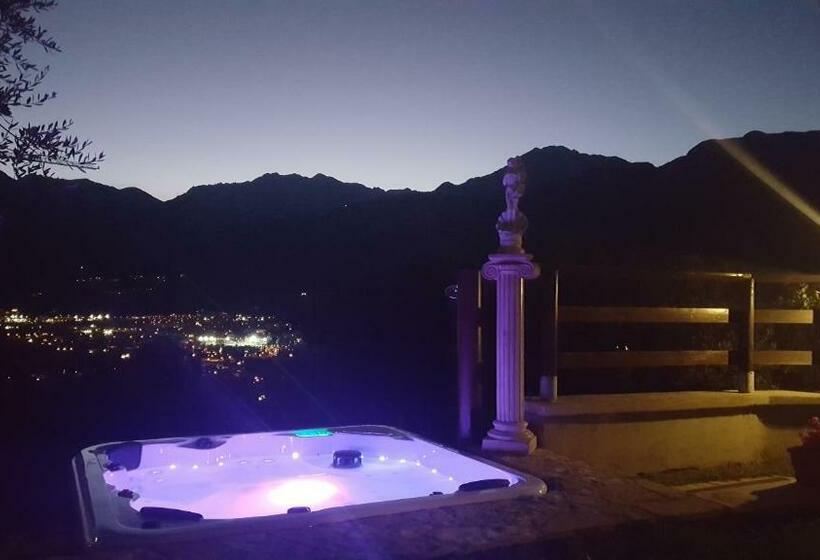 带观景的豪华间, La Villa