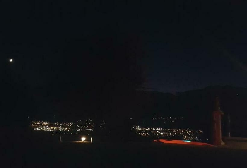 标准房带园景, La Villa