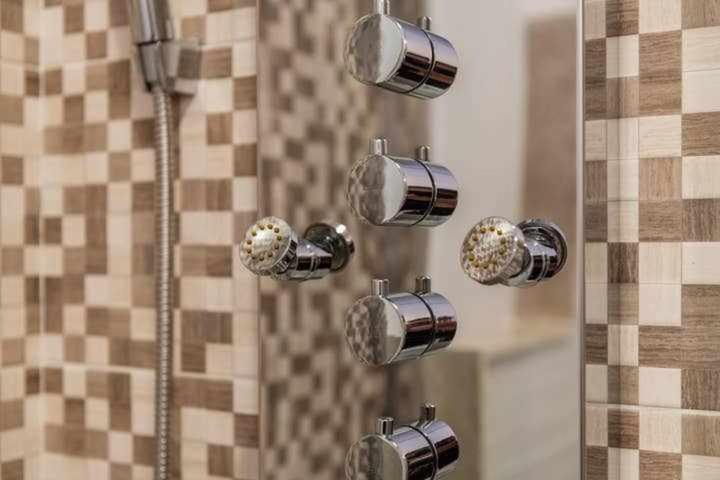 Номер Стандарт, Larcobaleno Di Chia