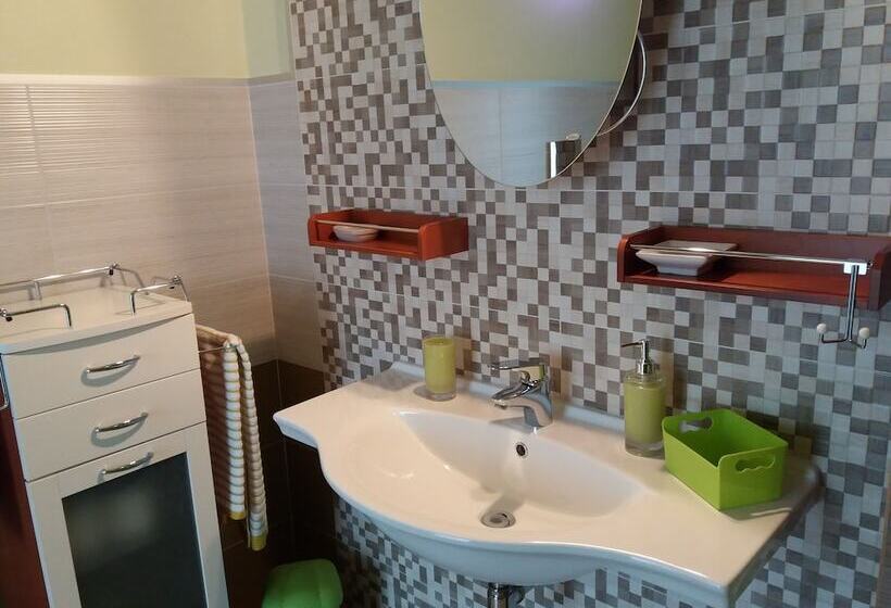 Номер Стандарт, Larcobaleno Di Chia