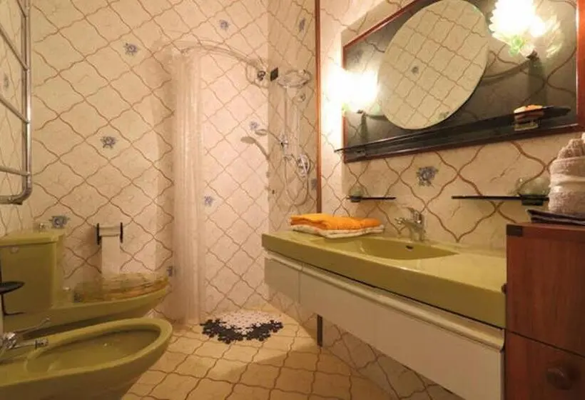 スタンダードシングルルーム, Villa Tra  Monti