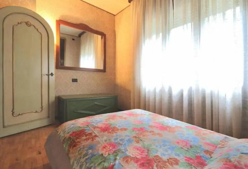 スタンダードシングルルーム, Villa Tra  Monti