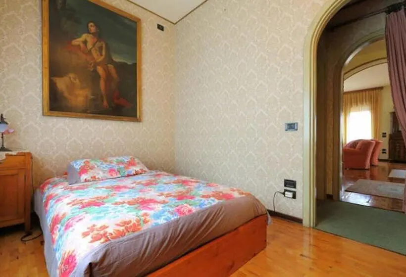 スタンダードシングルルーム, Villa Tra  Monti