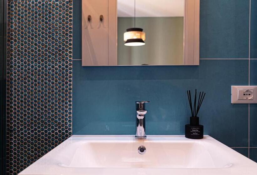اتاق سوپریور با تخت بزرگ, Zefiro Suites