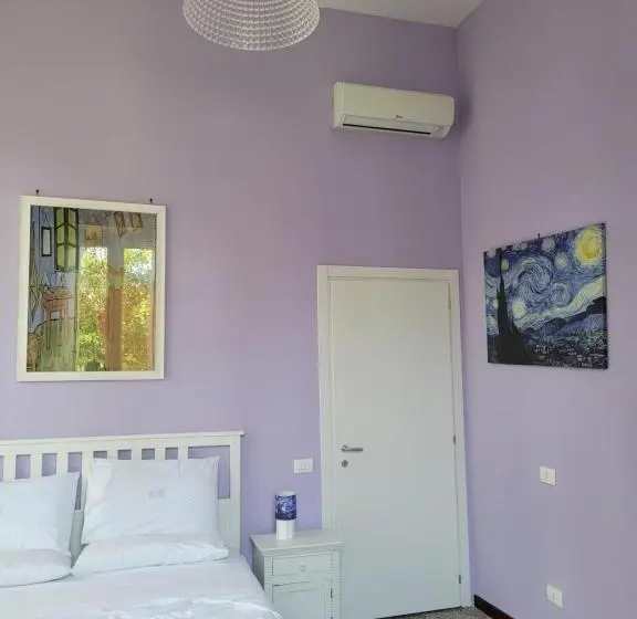 Standard room with outdoor bath, Caluga House