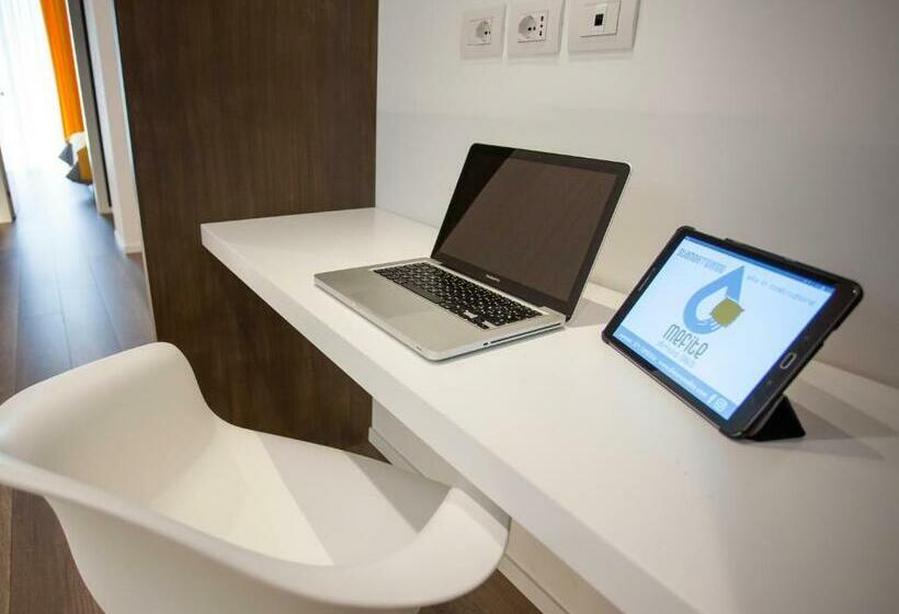 اتاق لوکس, Dimora Mefitecamere Con Bagno Privato E Self Checkin
