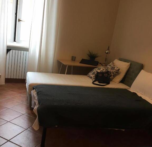 اتاق راحتی سه تخته, B&b Palazzo De Il Nuovo Duca Minimo