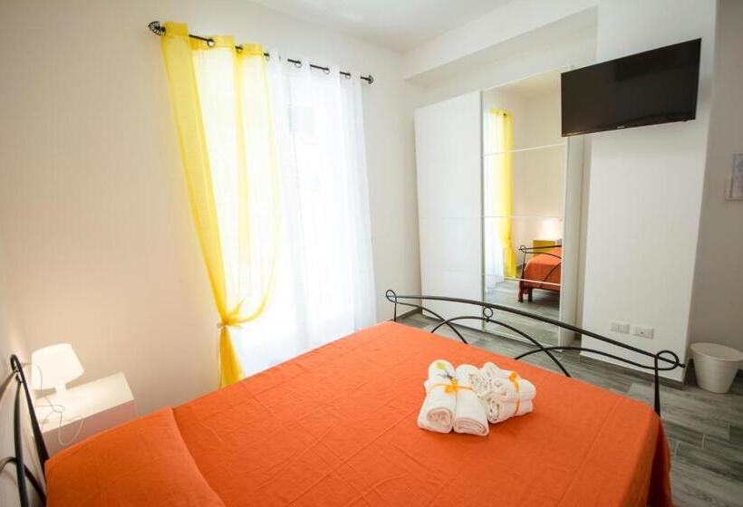 חדר משפחתי, Il Gelso Di Sofia B&b