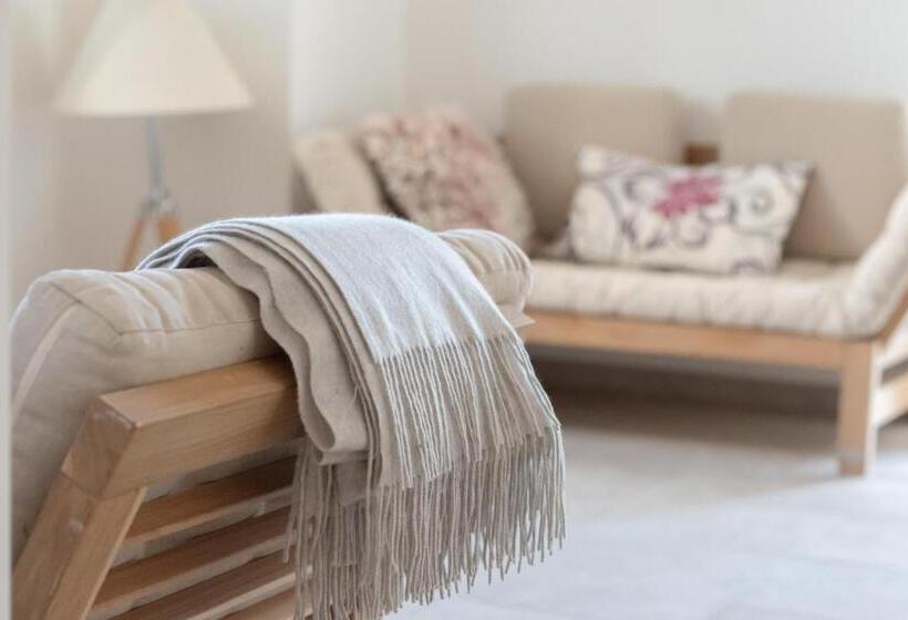 جناح, Kinanto Bioresort