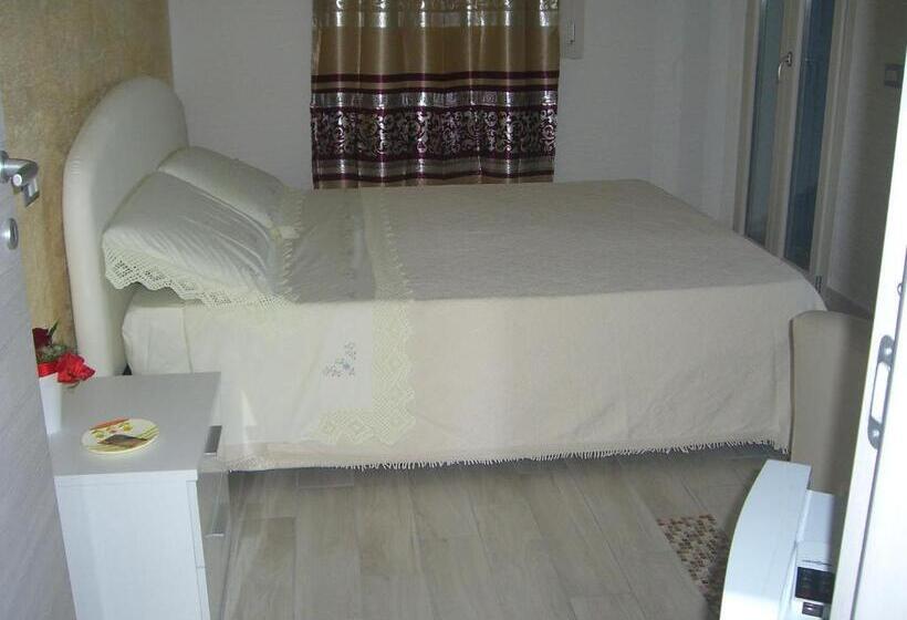 חדר דלוקס עם מיטת קינג, S Olivariu Village Affittacamere