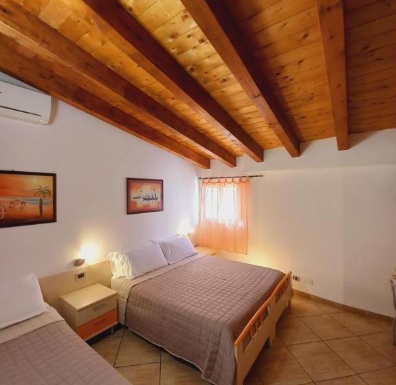 スタンダードトリプルルーム, B&b L Antica Torre