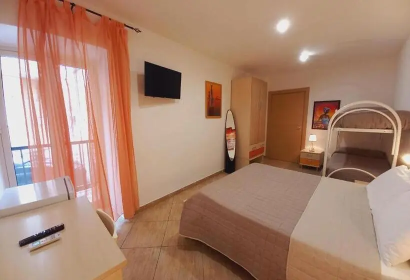 スタンダード4人部屋, B&b L Antica Torre
