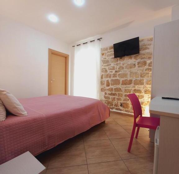 バルコニー付きスタンダードルーム, B&b L Antica Torre