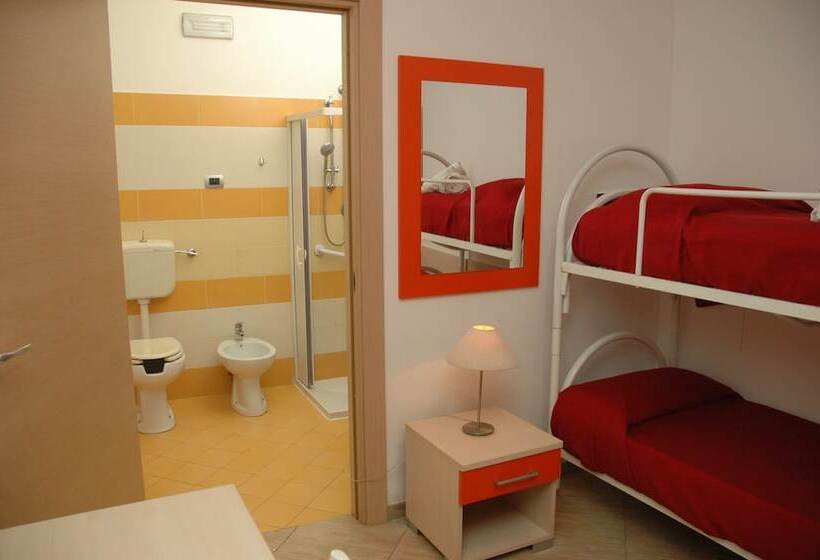 اتاق استاندارد چهار تخته, B&b L Antica Torre