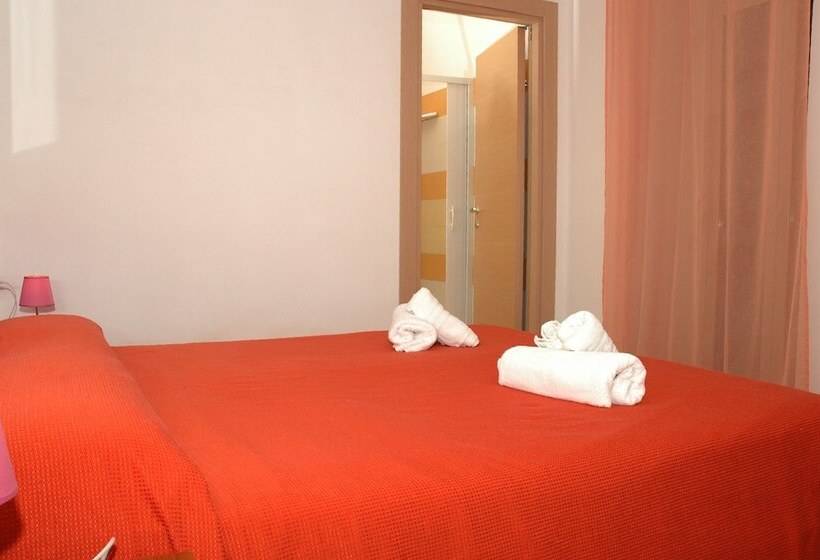 Номер Стандарт с Балконом, B&b L Antica Torre