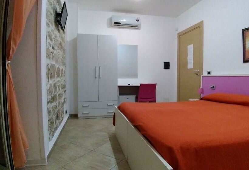 バルコニー付きスタンダードルーム, B&b L Antica Torre