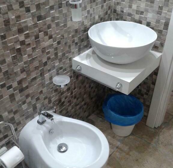 اتاق لوکس, Lilla B&b