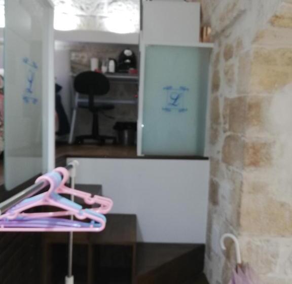 اتاق لوکس, Lilla B&b