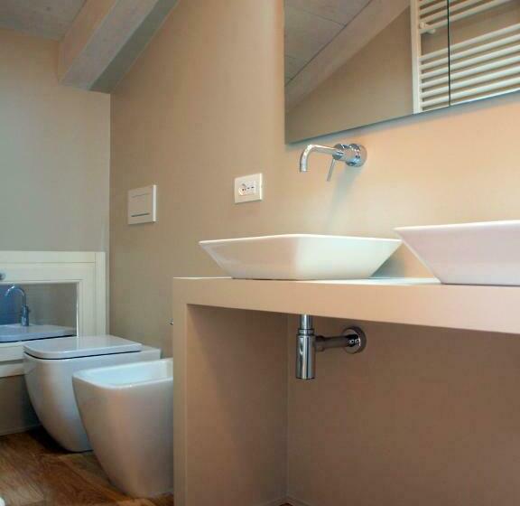 اتاق استاندارد, Acquaderni Rooms