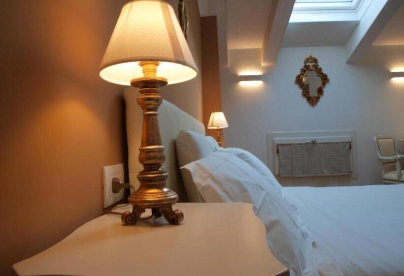 اتاق استاندارد, Acquaderni Rooms