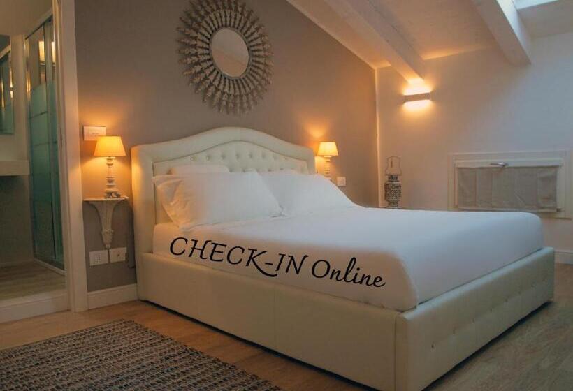 اتاق استاندارد, Acquaderni Rooms