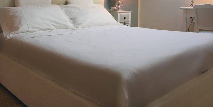 اتاق استاندارد, Acquaderni Rooms