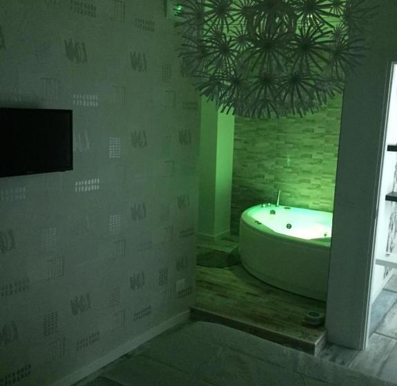 سوییت لوکس, B&b Le Coccinelle