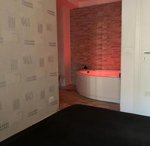 سوییت لوکس, B&b Le Coccinelle