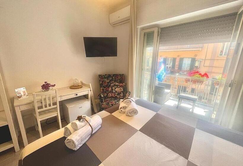Quarto Deluxe Vista Mar com Sacada, A Casa Dei Bruno B&b