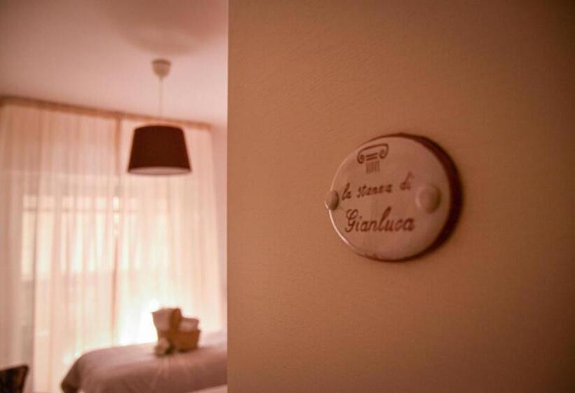 חדר דלוקס עם מרפסת נוף לים, A Casa Dei Bruno B&b