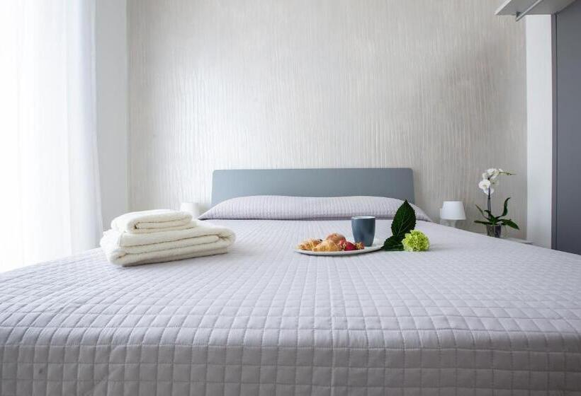 标准间, Aruci B&b