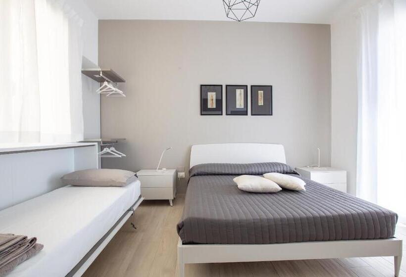 标准三人间, Aruci B&b