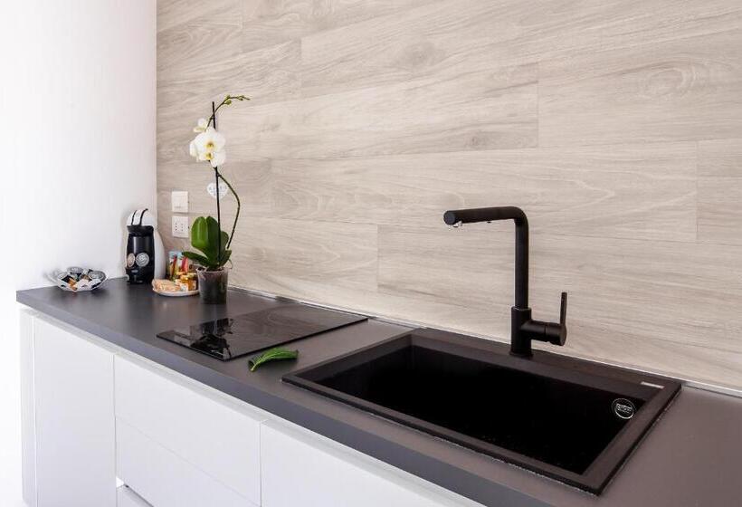 带露台的标准房间, Aruci B&b