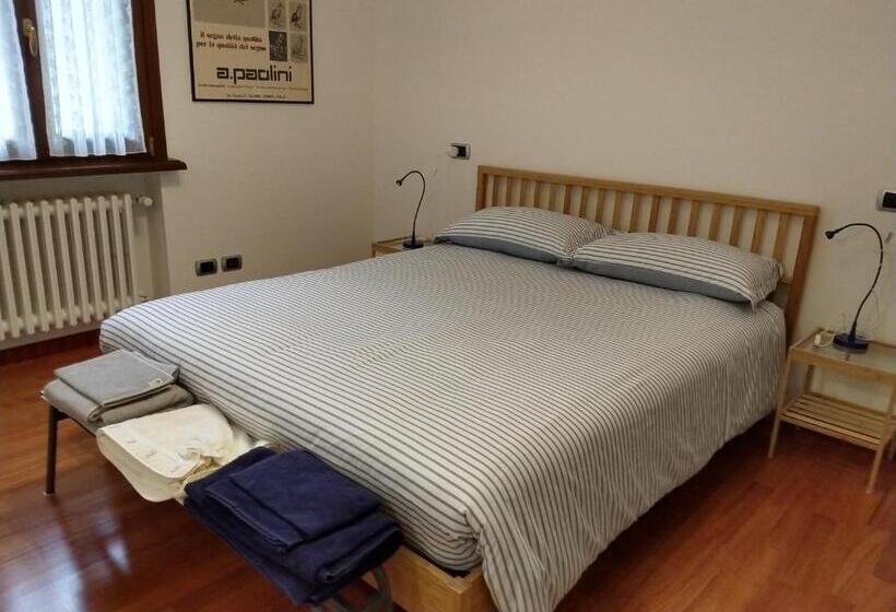 اتاق استاندارد, B&b Il Torchiourbino
