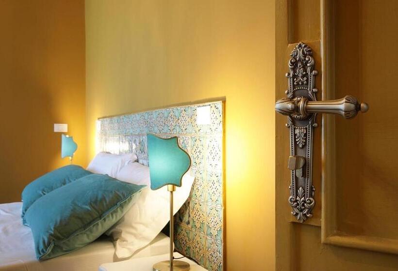 デラックスルーム, Sikuli E Sikani