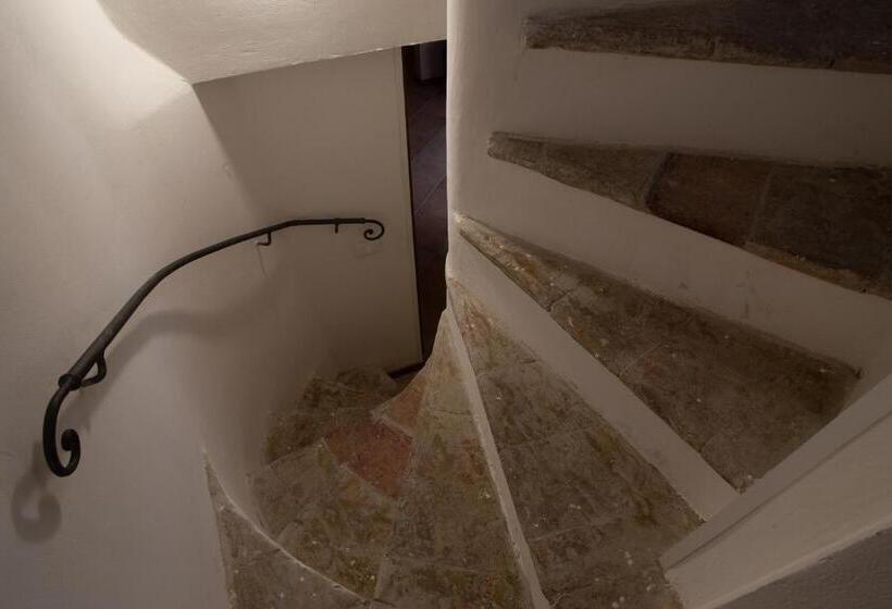 اتاق لوکس با تخت بزرگ, Santa Cecilia Perugia  Rooms&suite